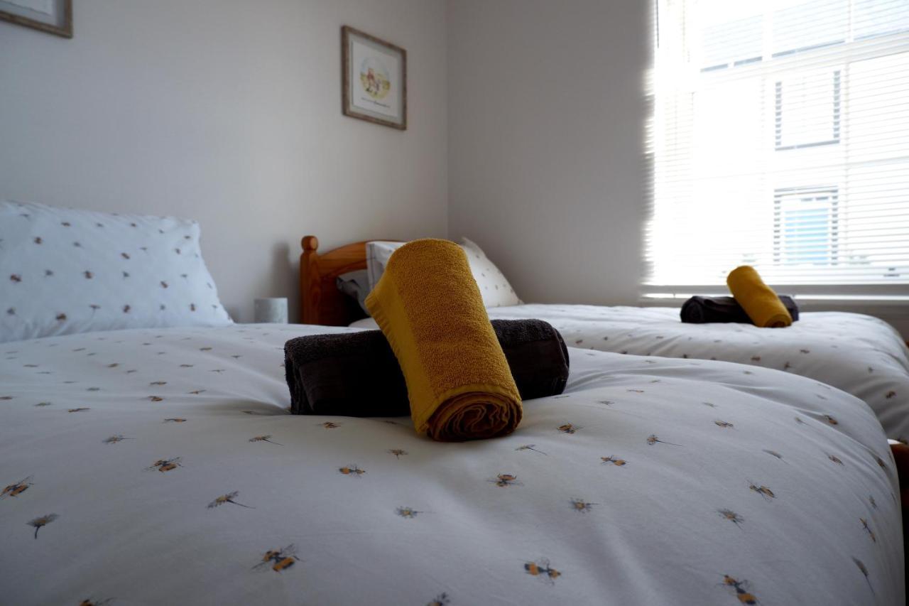 No 7 Quiet, Two Bedroom Ground Floor Flat In Tornagrain Great For Early Airport Departures Or Late Flights Dalcross Экстерьер фото